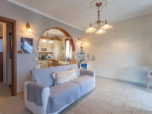 Appartamento in vendita a Mercurago, Arona
