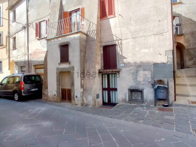 Appartamento in vendita a Lubriano, Lazio