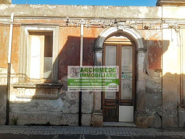 Appartamento in vendita a Floridia, Sicilia