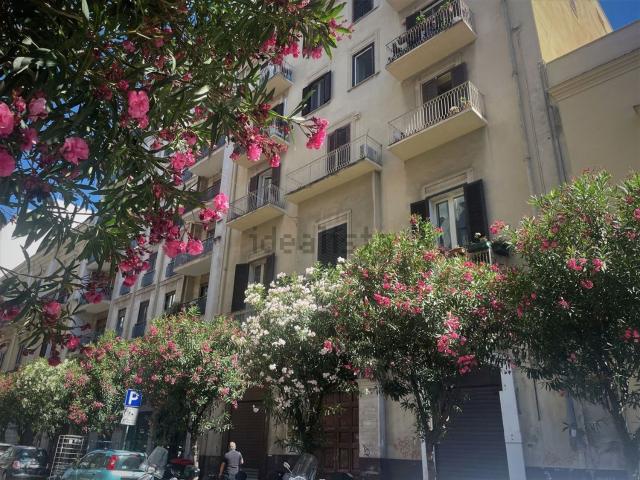 Appartamento in vendita a Municipio 1, Puglia