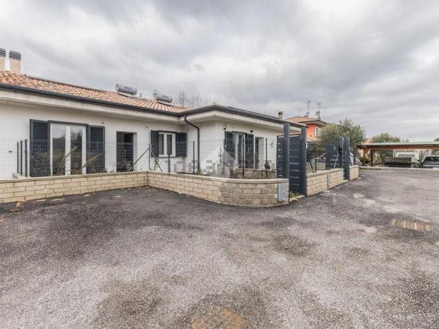 Appartamento in vendita a Oriolo Romano, Lazio
