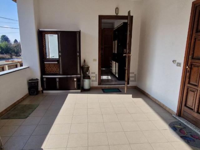 Appartamento in vendita a Venegono Superiore, Lombardia