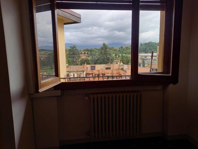 Appartamento in vendita a Borgo San Lorenzo, Toscana