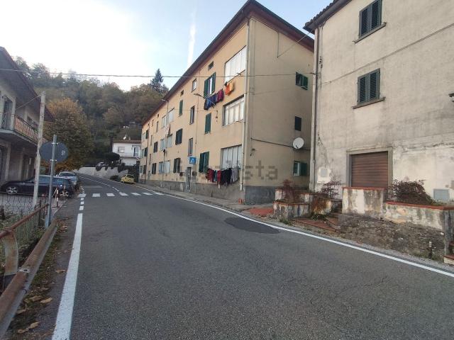 Appartamento in vendita a Marliana, Toscana