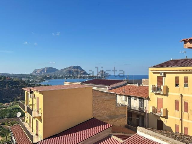Attico in vendita a Altavilla Milicia, Palermo