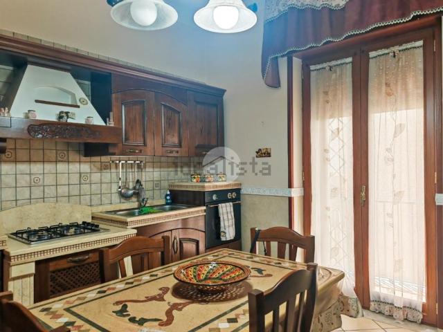 Appartamento in vendita a Rione 219, Melito Di Napoli