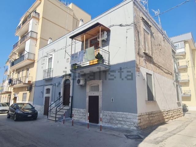 Appartamento in vendita a Puglia, Barletta-andria-trani