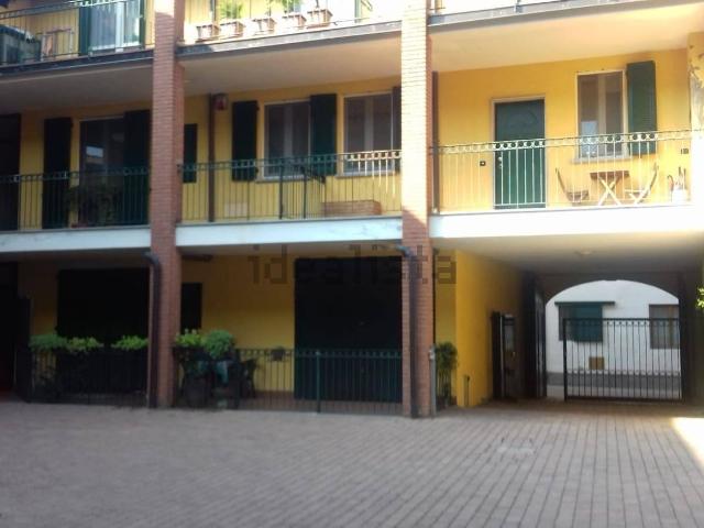Appartamento in vendita a Véla, Vedano Olona