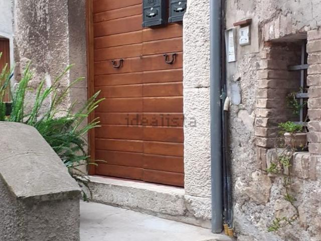 Appartamento in vendita a Bassiano, Lazio
