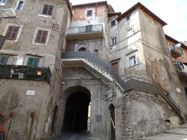 Appartamento in vendita a Canepina, Lazio