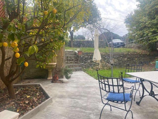 Appartamento in vendita a Piani di Celle, Celle Ligure