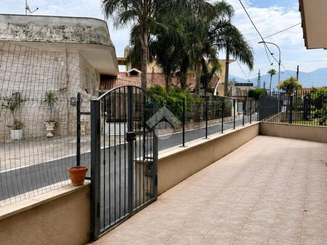 Appartamento in vendita a Scafati, Campania