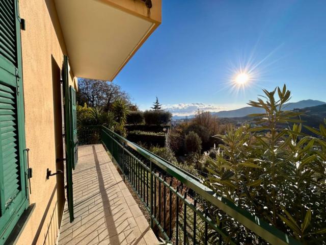 Appartamento in vendita a Pietra Ligure, Liguria