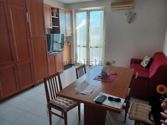 Appartamento in vendita a Ameglia, Liguria