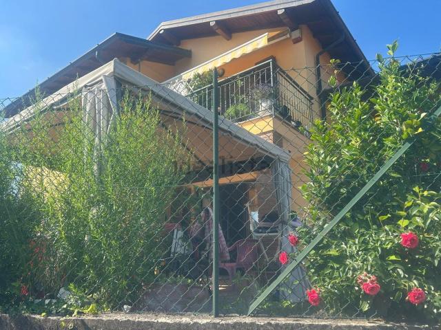 Appartamento in vendita a Inarzo, Lombardia