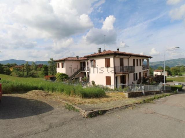 Appartamento in vendita a Appennino Reggiano, Re