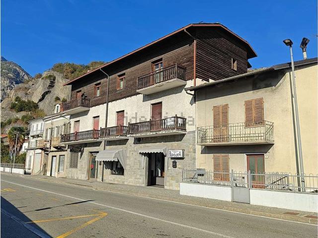 Appartamento in vendita a Rossignod, Donnas