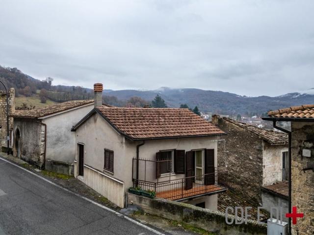 Appartamento in vendita a Borgorose, Lazio