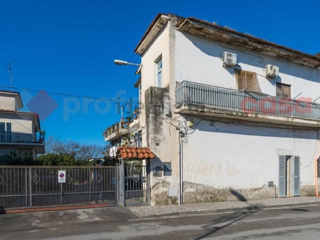 Appartamento in vendita a Pomigliano D'arco, Campania