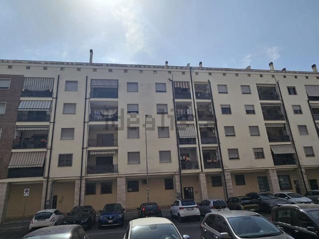 Appartamento in vendita a Campo Boario, Latina