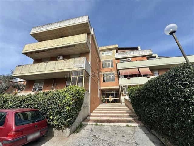 Attico in vendita a Borgo Medievale, Roma Capitale