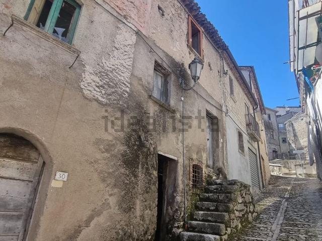 Appartamento in vendita a Castelvetere Sul Calore, Campania