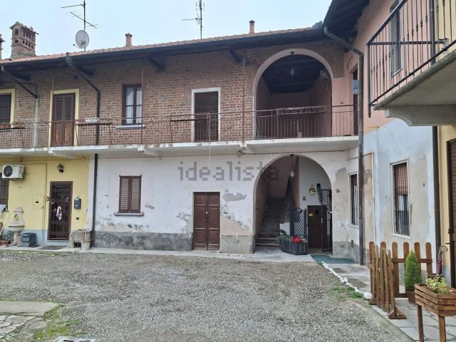 Appartamento in vendita a Robecco Sul Naviglio, Lombardia