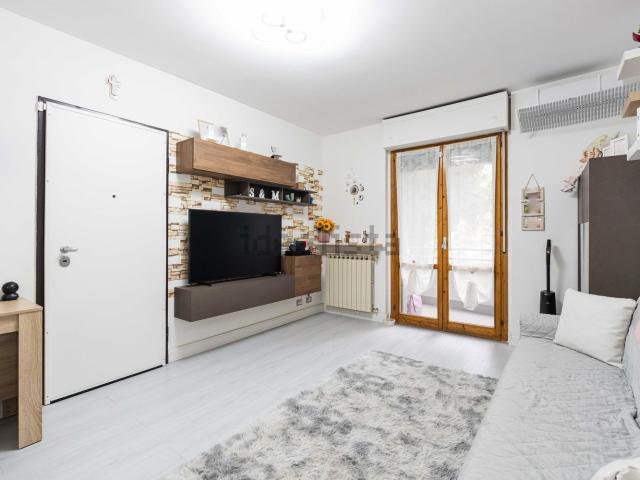Appartamento in vendita a Mariano Comense, Lombardia