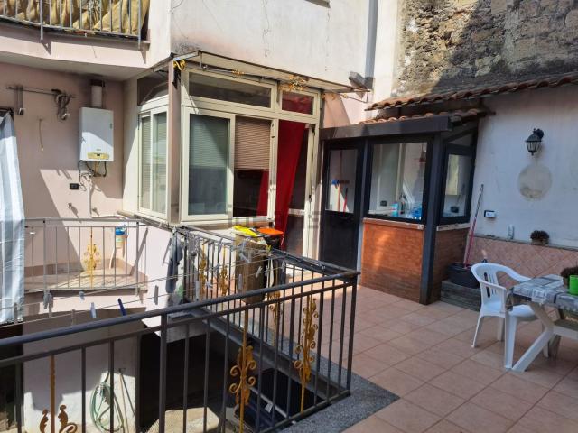 Appartamento in vendita a Nola, Campania