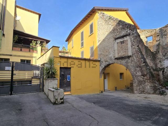 Appartamento in vendita a Città Giardino, Terni