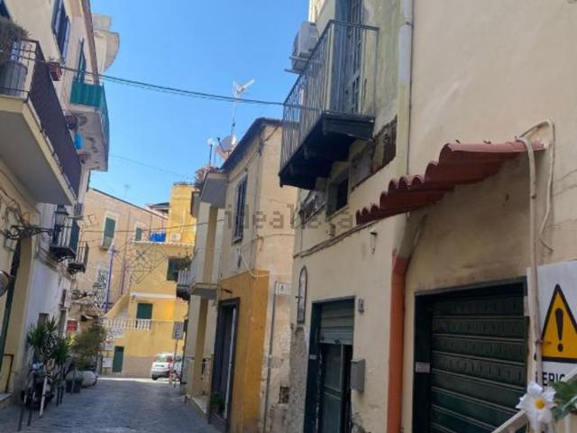 Appartamento in vendita a Miseno, Bacoli