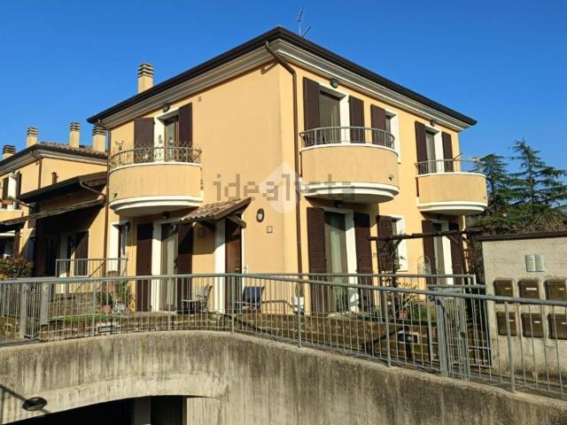 Appartamento in vendita a Montescudo-Monte Colombo, Santa Maria Del Piano