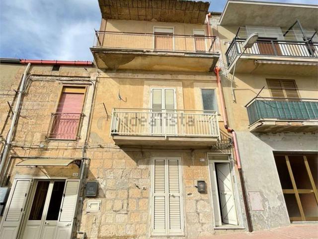 Appartamento in vendita a Mussomeli, Sicilia