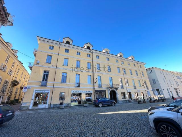 Appartamento in vendita a Centro Storico, Piemonte