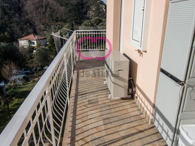 Appartamento in vendita a Casanova, Varazze