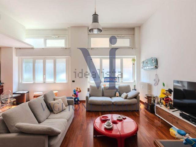 Appartamento in vendita a Municipio 8 di Milano, Milano