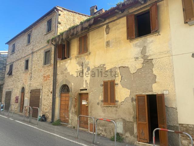 Appartamento in vendita a Ponte Buriano, Palazzo Del Pero
