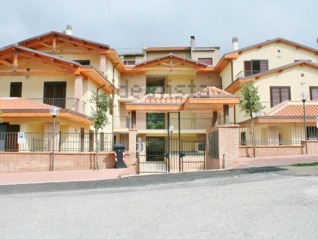 Appartamento in vendita a Gioiella, Umbria