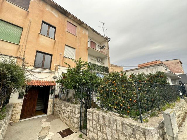 Appartamento in vendita a Partinico, Sicilia