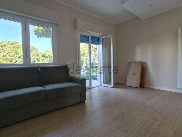 Appartamento in vendita a Vittoria Apuana, Forte Dei Marmi