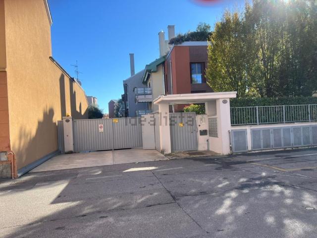 Appartamento in vendita a San Fruttuoso, Monza