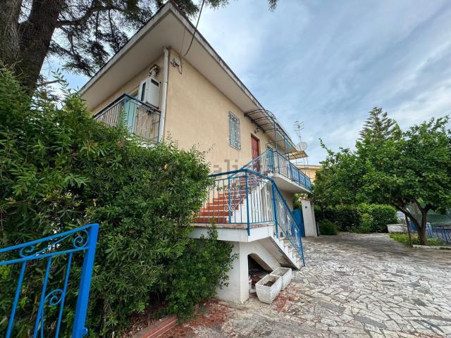 Appartamento in vendita a Capaccio, Campania