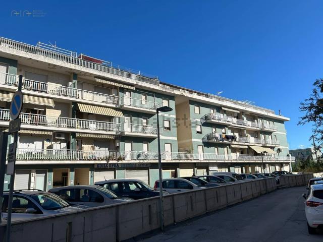 Appartamento in vendita a Cupra Marittima, Ascoli Piceno