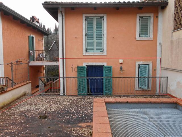 Appartamento in vendita a Cetona, Toscana