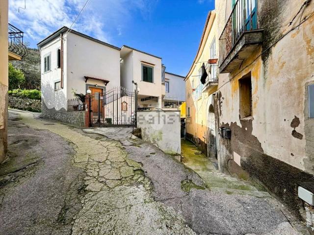 Appartamento in vendita a Vico Equense, Campania