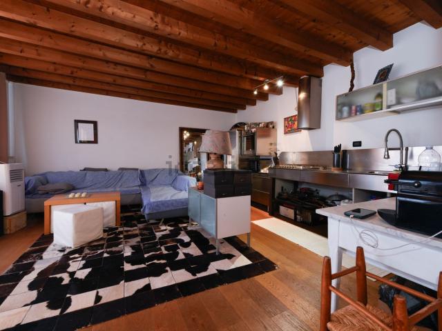 Appartamento in vendita a Polpenazze, Lombardia