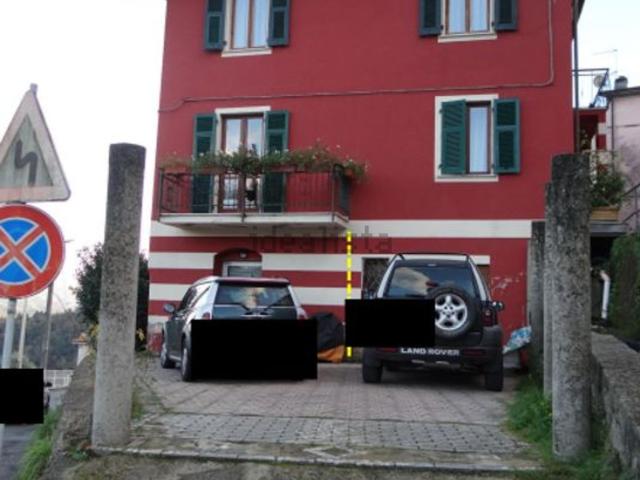 Appartamento in vendita a Follo Alto, Follo