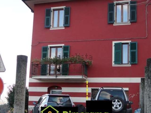 Appartamento in vendita a Follo Alto, Follo