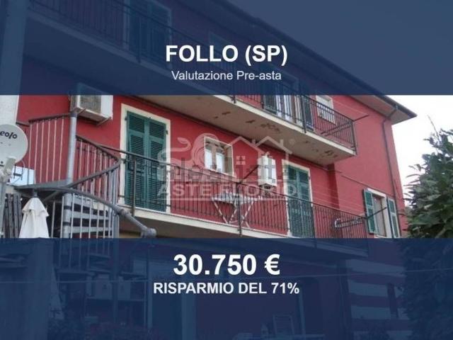 Appartamento in vendita a Follo Alto, Follo