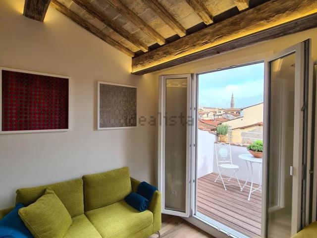 Appartamento in vendita a San Frediano, Firenze